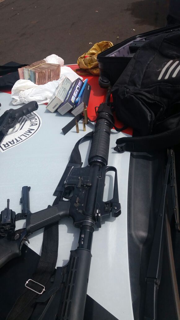 Presos integrantes da quadrilha suspeita de explodir agência do Santander de Cajuru 02