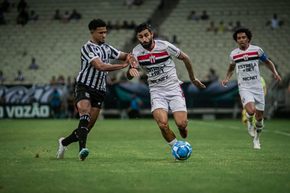 Primeira partida do Botafogo no Castelão na história termina com vitória do Ceará Davi Rocha/Divulgação/Agência Botafogo