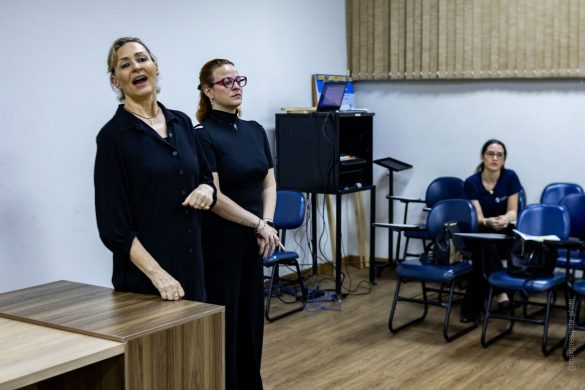 Carla Petroni e Larissa Bertolais